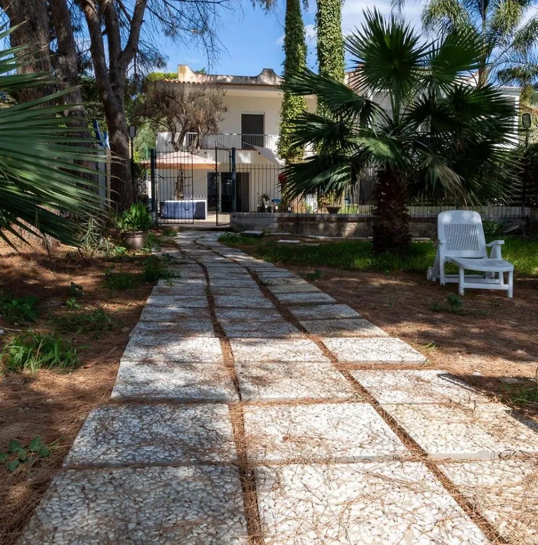 Casa Cancello A Mare Santa Flavia 0*,  Ιταλία