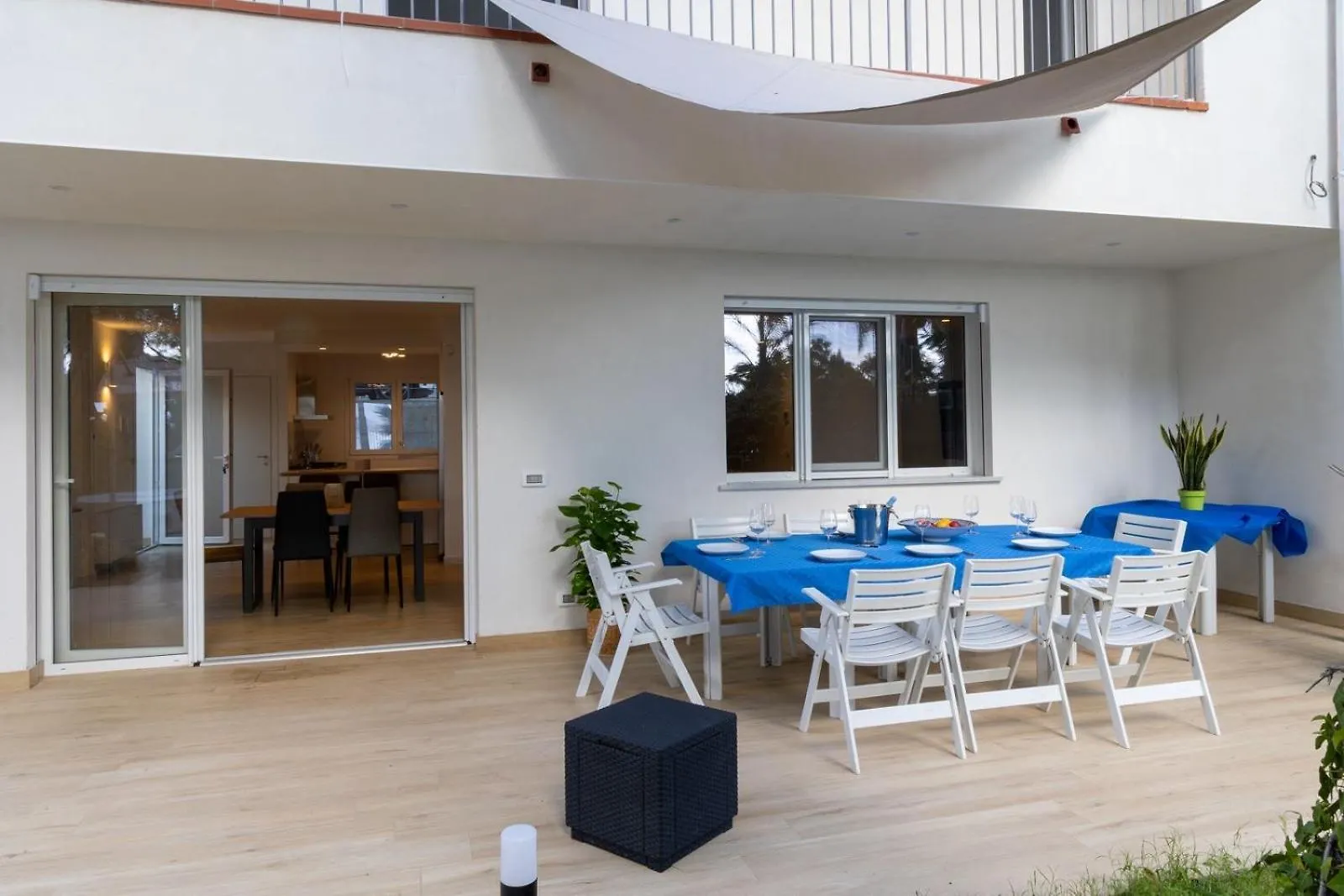 Casa Cancello A Mare Santa Flavia Villa